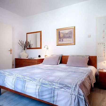 Villa Kamenica คอมีชา ภายนอก รูปภาพ